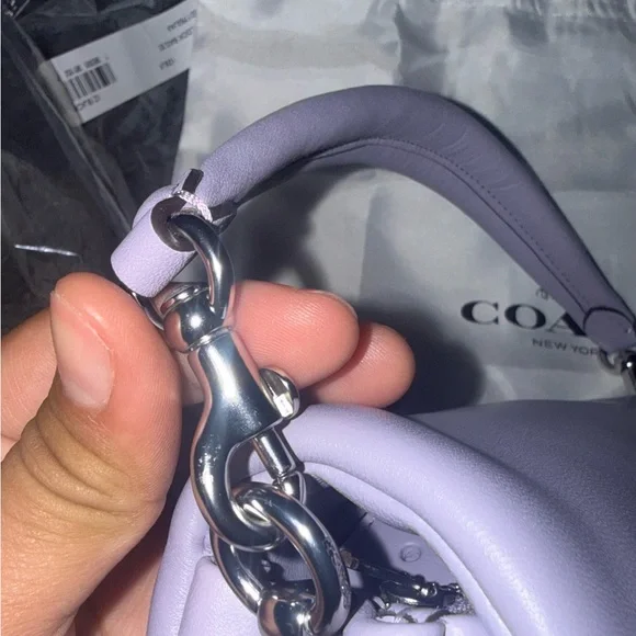 Coach Pillow Tabby 20- Lilac with Silver hardware NWOT - Picture 10 of 10